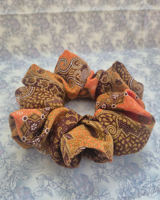 Chocorange Medium Large Scrunchie